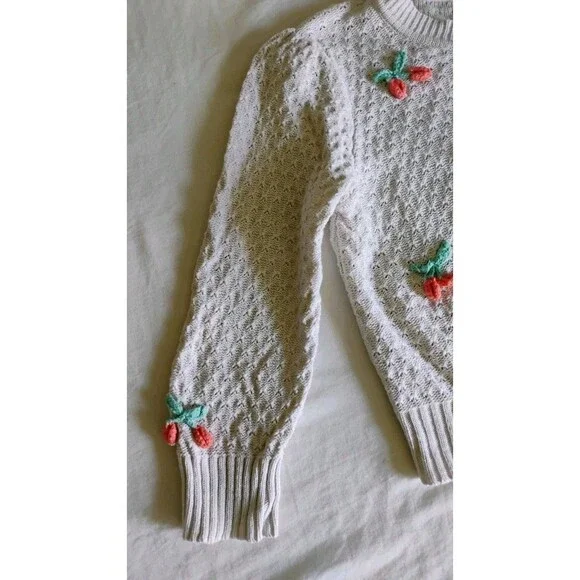 Women's Crochet Cherry Knit Cardigan Crop Cream Full Button Sz M VGC Adorable! - Picture 5 of 9